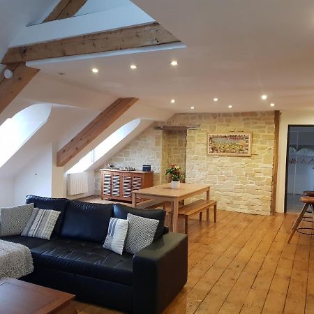 Loft Dans Les Pyrenees Apartment โอโลรง-แซ็ง-มารี ภายนอก รูปภาพ